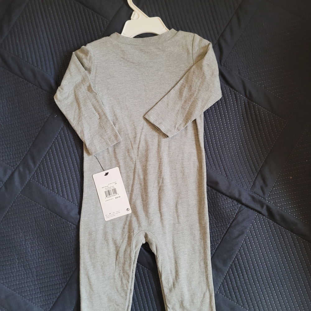 Nike Baby Onesies Set - Black and Gray - Picture 4 of 6